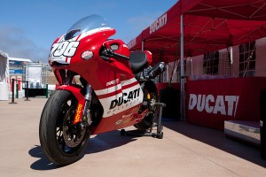 Ducati Bellevue 796 Monster Racer
