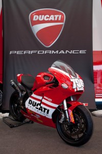 Ducati Bellevue 796 Monster Racer Pic by Studio 819 